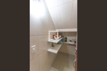 Casa à venda com 240m², 3 quartos e 2 vagas Casa à venda com 240m², 3 quartos e 2 vagasDespensa