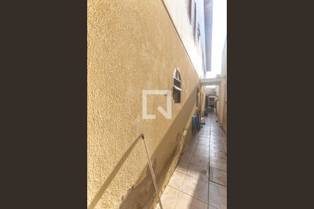 Casa à venda com 240m², 3 quartos e 2 vagas Casa à venda com 240m², 3 quartos e 2 vagasQuintal