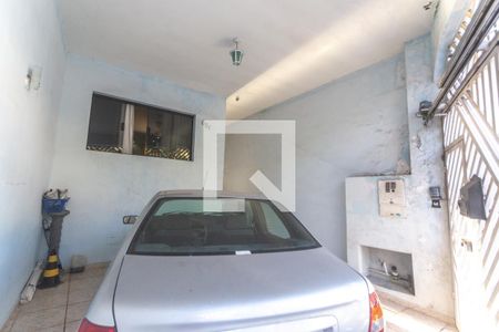 Casa à venda com 240m², 3 quartos e 2 vagas Casa à venda com 240m², 3 quartos e 2 vagasGaragem