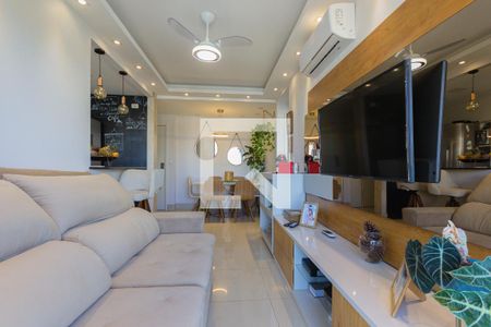 Sala de apartamento para alugar com 2 quartos, 77m² em Jacarepaguá, Rio de Janeiro