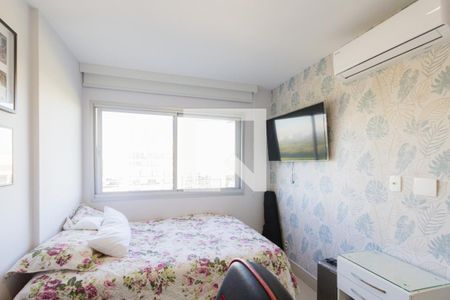 Quarto de apartamento para alugar com 2 quartos, 77m² em Jacarepaguá, Rio de Janeiro