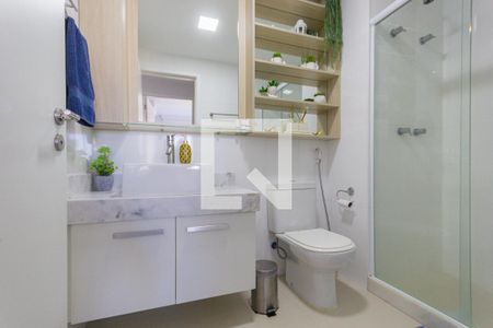 Apartamento para alugar com 77m², 2 quartos e 1 vaga Apartamento para alugar com 77m², 2 quartos e 1 vagaBanheiro Social