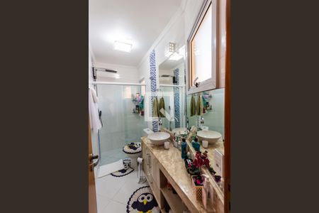 Apartamento à venda com 190m², 3 quartos e 3 vagasBanheiro da Suíte 