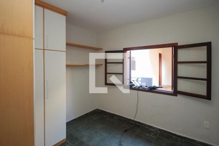 Casa à venda com 260m², 3 quartos e 3 vagasQuarto 2