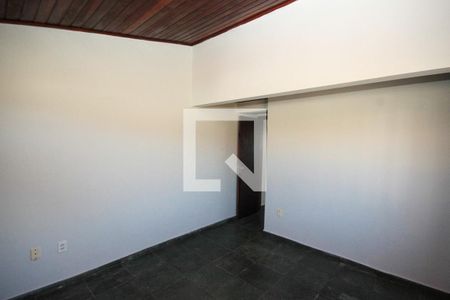 Casa à venda com 260m², 3 quartos e 3 vagasSótão 