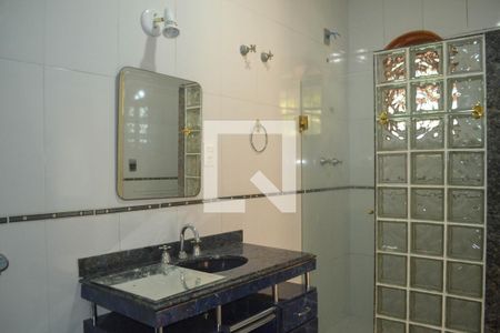Casa para alugar com 93m², 2 quartos e 1 vaga Casa para alugar com 93m², 2 quartos e 1 vagaBanheiro da Suíte