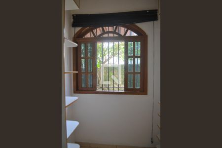 Casa para alugar com 93m², 2 quartos e 1 vaga Casa para alugar com 93m², 2 quartos e 1 vagaCloset da suíte