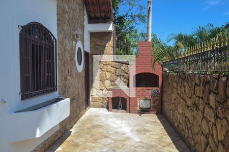 Casa para alugar com 93m², 2 quartos e 1 vaga Casa para alugar com 93m², 2 quartos e 1 vagaChurrasqueira