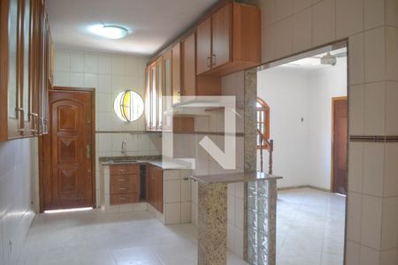 Casa para alugar com 93m², 2 quartos e 1 vaga Casa para alugar com 93m², 2 quartos e 1 vagaCozinha