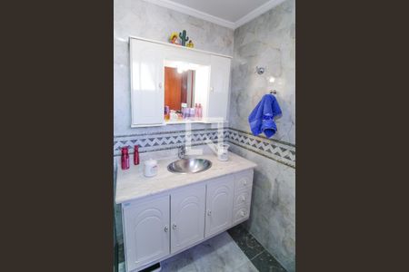 Apartamento à venda com 144m², 3 quartos e 2 vagas Apartamento à venda com 144m², 3 quartos e 2 vagasBanheiro da Suíte 2