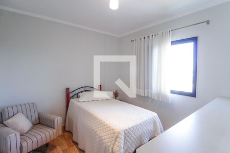 Apartamento à venda com 144m², 3 quartos e 2 vagas Apartamento à venda com 144m², 3 quartos e 2 vagasQuarto