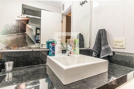 Apartamento à venda com 87m², 3 quartos e 1 vaga Apartamento à venda com 87m², 3 quartos e 1 vagaBanheiro