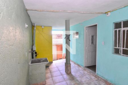Casa para alugar com 50m², 1 quarto e sem vagaÁrea de Serviço