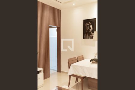 Sala de apartamento à venda com 3 quartos, 98m² em Sampaio, Rio de Janeiro