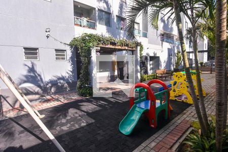 Apartamento à venda com 55m², 2 quartos e 1 vaga Apartamento à venda com 55m², 2 quartos e 1 vagaÁrea Comum - Playground
