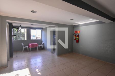 Apartamento à venda com 55m², 2 quartos e 1 vaga Apartamento à venda com 55m², 2 quartos e 1 vagaÁrea comum - Salão de festas