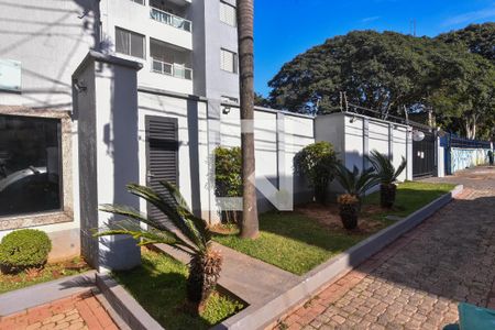 Apartamento à venda com 55m², 2 quartos e 1 vaga Apartamento à venda com 55m², 2 quartos e 1 vagaFachada
