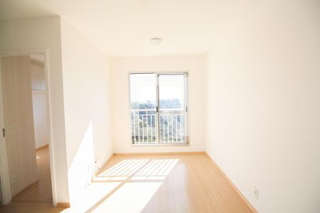 Sala de apartamento para alugar com 2 quartos, 43m² em Estância Jaraguá, São Paulo