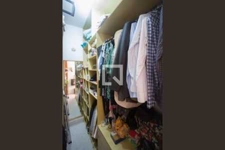 Casa à venda com 129m², 3 quartos e 1 vagaCloset Quarto 1