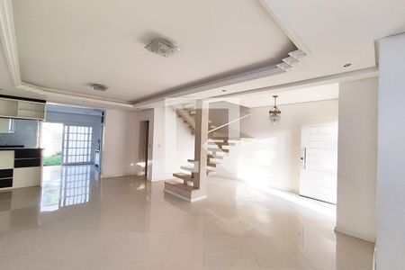 Sala de casa de condomínio à venda com 3 quartos, 130m² em Rondônia, Novo Hamburgo