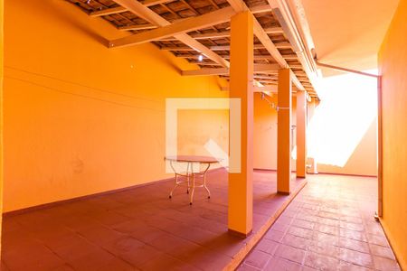 Casa à venda com 410m², 3 quartos e 3 vagasQuintal