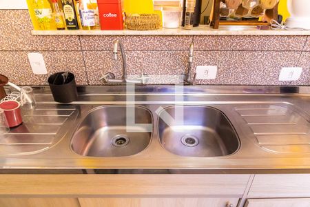 Casa à venda com 410m², 3 quartos e 3 vagasCozinha