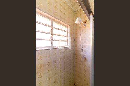 Casa à venda com 410m², 3 quartos e 3 vagasBanheiro da suíte