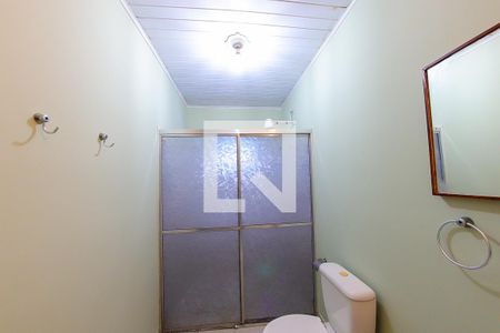 Casa à venda com 115m², 2 quartos e 2 vagasBanheiro