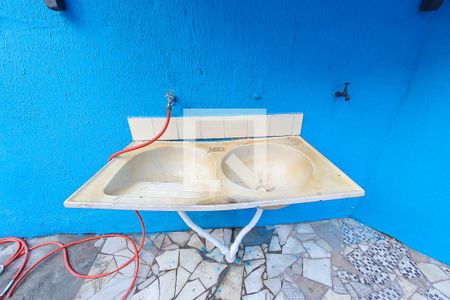 Casa à venda com 115m², 2 quartos e 2 vagasArea de Serviço