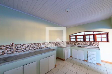 Casa à venda com 115m², 2 quartos e 2 vagasCozinha