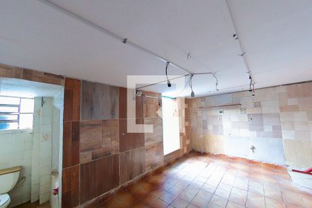 Casa à venda com 115m², 2 quartos e 2 vagasPorao 