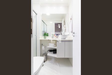 Casa à venda com 128m², 3 quartos e 2 vagasBanheiro da Suíte 2