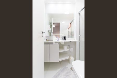 Casa à venda com 128m², 3 quartos e 2 vagasBanheiro da Suíte 1