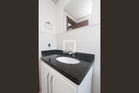 Apartamento para alugar com 74m², 2 quartos e 2 vagasBanheiro social