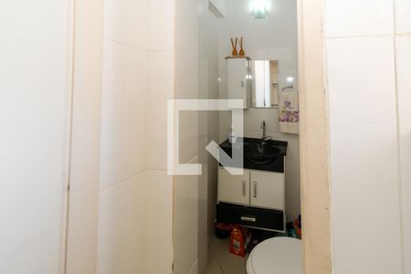 Apartamento à venda com 85m², 3 quartos e sem vaga Apartamento à venda com 85m², 3 quartos e sem vagaBanheiro de Serviço