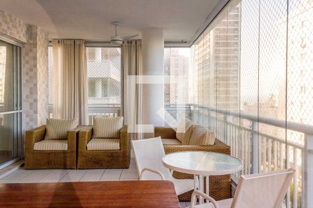 Varanda Sala de apartamento para alugar com 3 quartos, 120m² em Vila Alzira, Guarujá