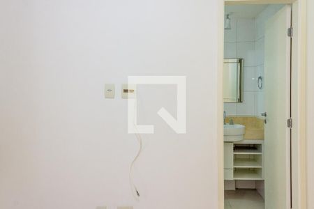 Suíte de apartamento para alugar com 3 quartos, 120m² em Vila Alzira, Guarujá