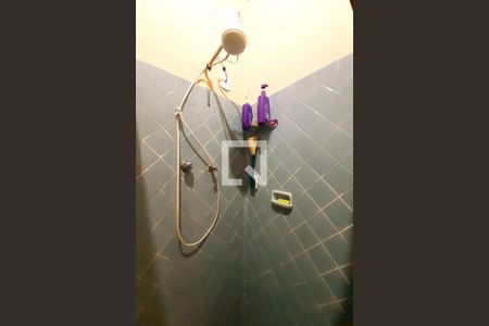 Casa à venda com 400m², 6 quartos e 2 vagas Casa à venda com 400m², 6 quartos e 2 vagasBanheiro 2