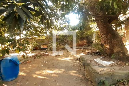 Casa à venda com 400m², 6 quartos e 2 vagas Casa à venda com 400m², 6 quartos e 2 vagasQuintal