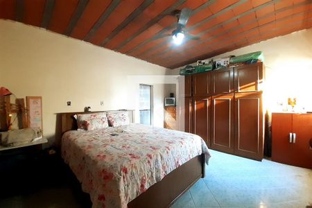 Casa à venda com 400m², 6 quartos e 2 vagas Casa à venda com 400m², 6 quartos e 2 vagasQuarto 3 - Suíte