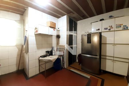 Casa à venda com 400m², 6 quartos e 2 vagas Casa à venda com 400m², 6 quartos e 2 vagasCozinha 2