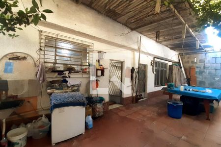 Casa à venda com 400m², 6 quartos e 2 vagas Casa à venda com 400m², 6 quartos e 2 vagasÁrea de Serviço