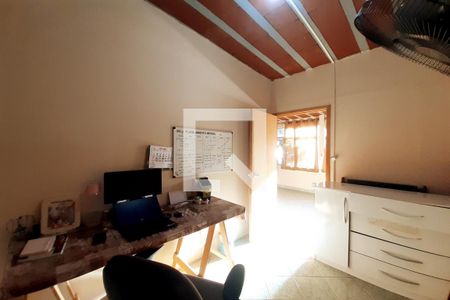 Casa à venda com 400m², 6 quartos e 2 vagas Casa à venda com 400m², 6 quartos e 2 vagasQuarto 1