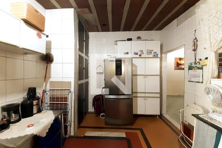 Casa à venda com 400m², 6 quartos e 2 vagas Casa à venda com 400m², 6 quartos e 2 vagasCozinha 2