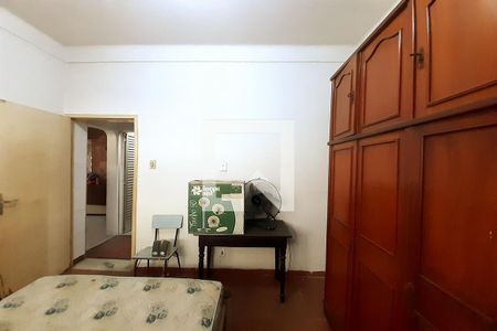 Casa à venda com 400m², 6 quartos e 2 vagas Casa à venda com 400m², 6 quartos e 2 vagasQuarto 5