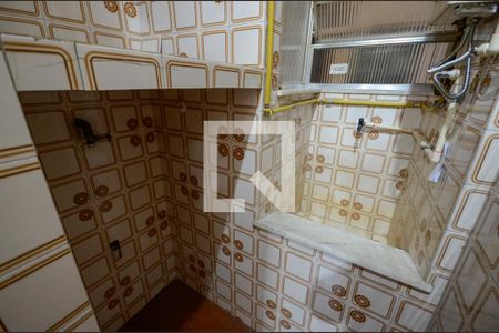 Apartamento à venda com 80m², 2 quartos e 1 vagaÁrea de Serviço