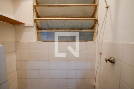 Apartamento à venda com 80m², 2 quartos e 1 vagaBanheiro de Serviço