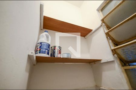 Apartamento à venda com 80m², 2 quartos e 1 vagaBanheiro de Serviço