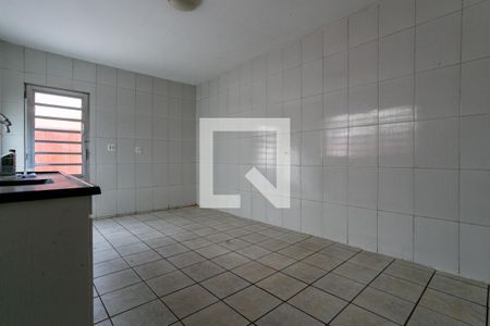 Casa à venda com 242m², 2 quartos e 1 vagaCozinha