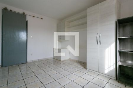Casa à venda com 242m², 2 quartos e 1 vagaQuarto 2